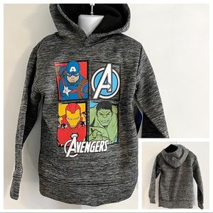 🆕Boy’s Marvel Avengers Hoodie Size 6
